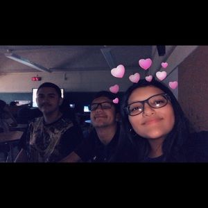 Meet your Posher, Danielle